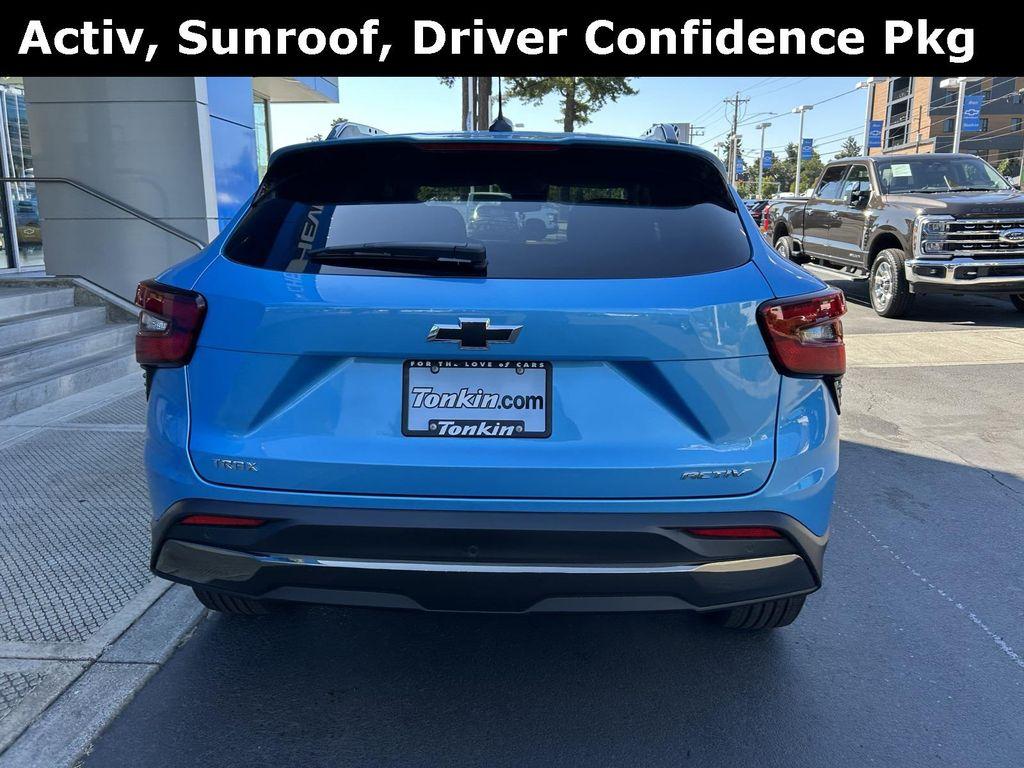 new 2025 Chevrolet Trax car, priced at $27,442