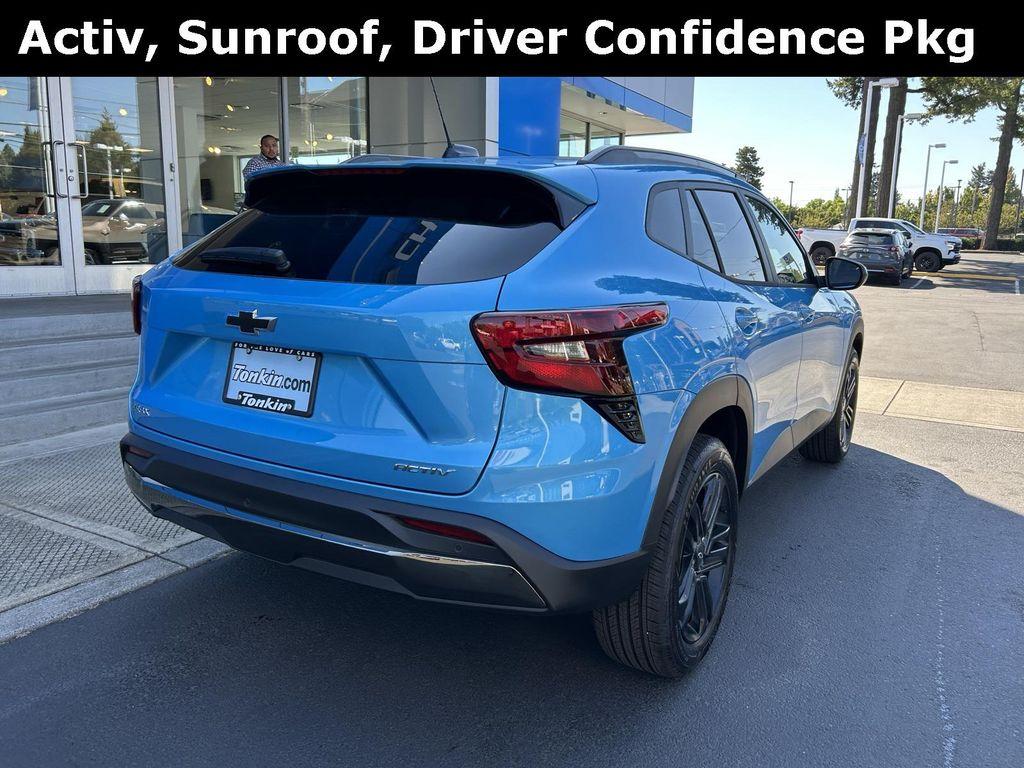 new 2025 Chevrolet Trax car, priced at $27,442