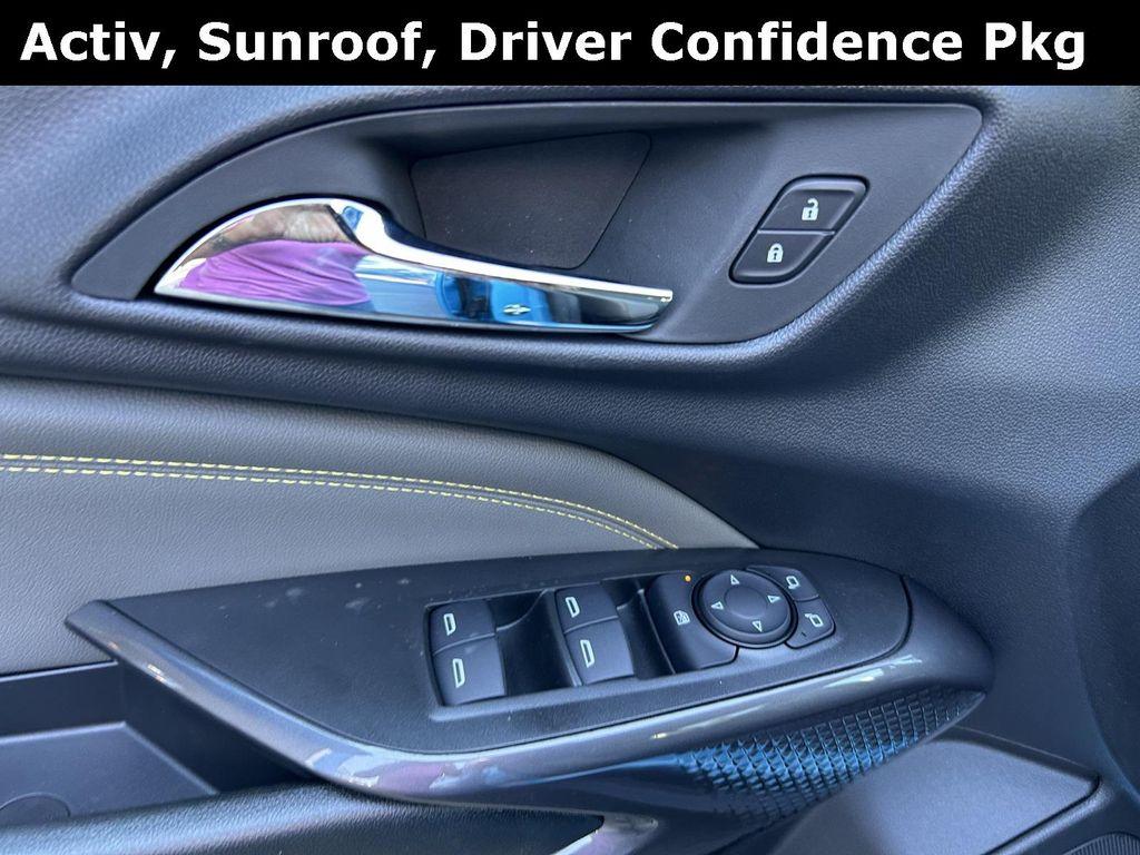 new 2025 Chevrolet Trax car, priced at $27,442