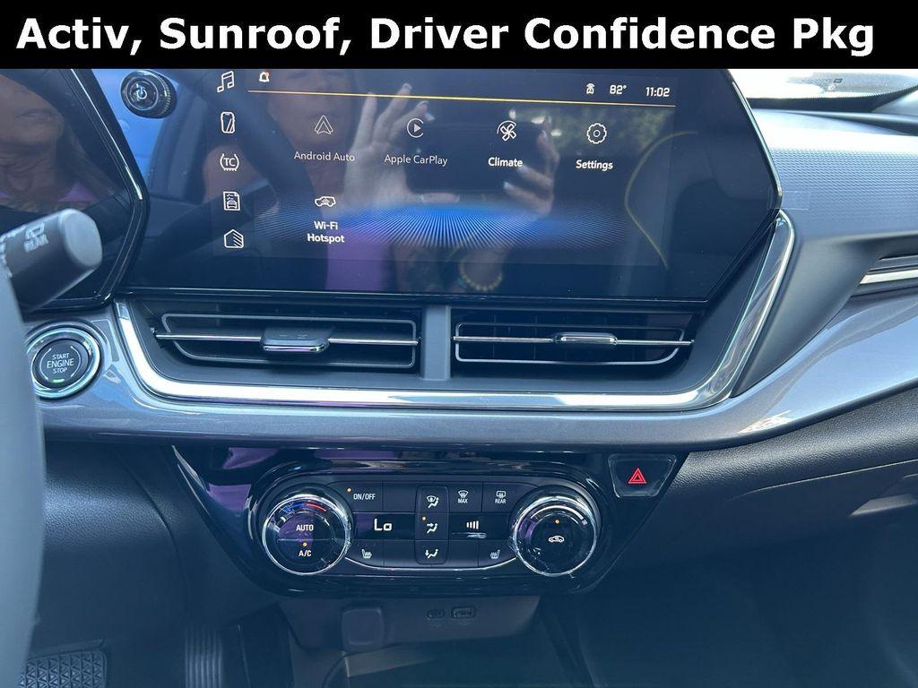 new 2025 Chevrolet Trax car, priced at $27,442