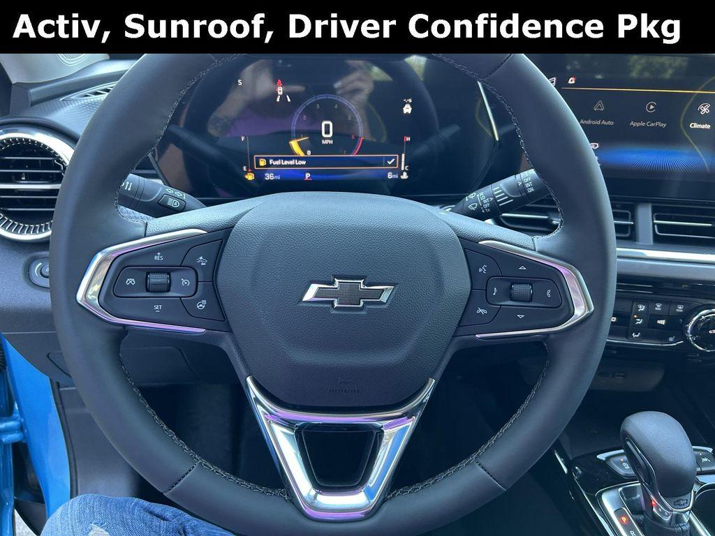 new 2025 Chevrolet Trax car, priced at $27,442