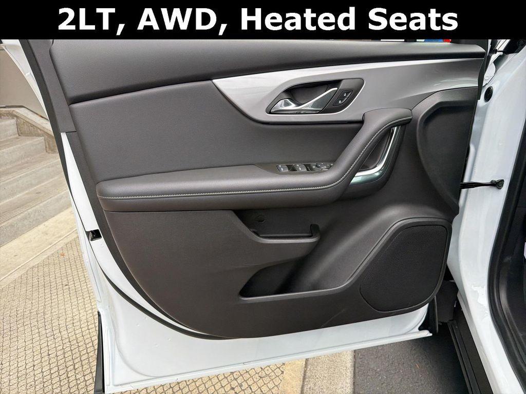 new 2025 Chevrolet Blazer car, priced at $35,838