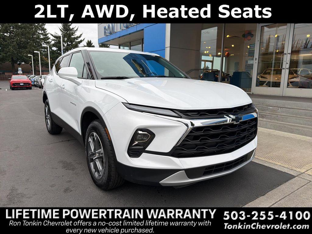 new 2025 Chevrolet Blazer car, priced at $35,838