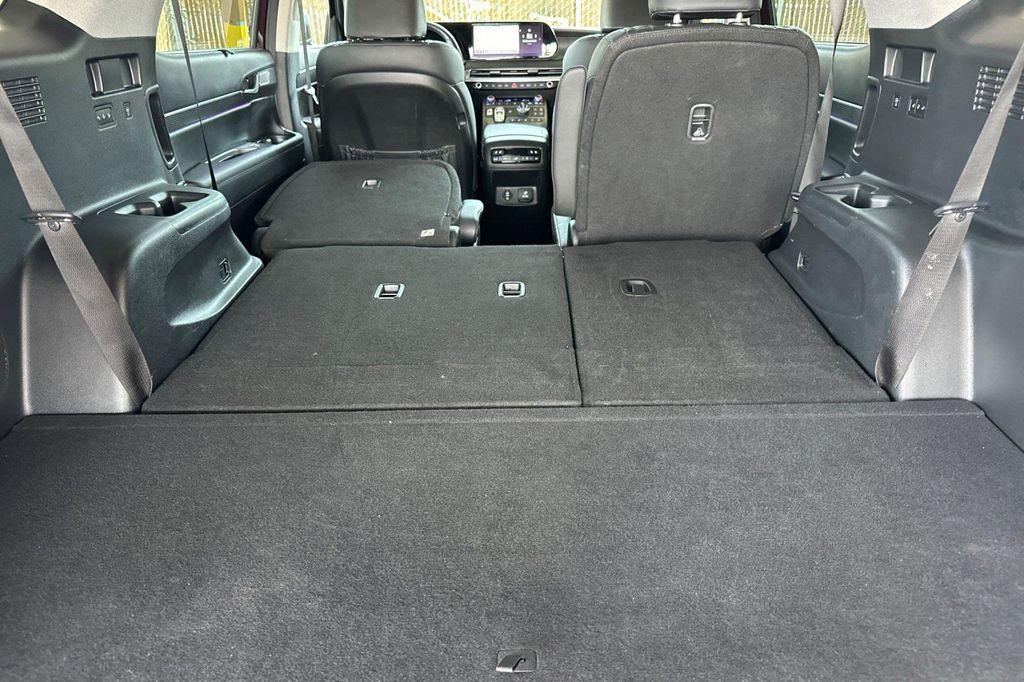 used 2024 Hyundai Palisade car, priced at $37,887