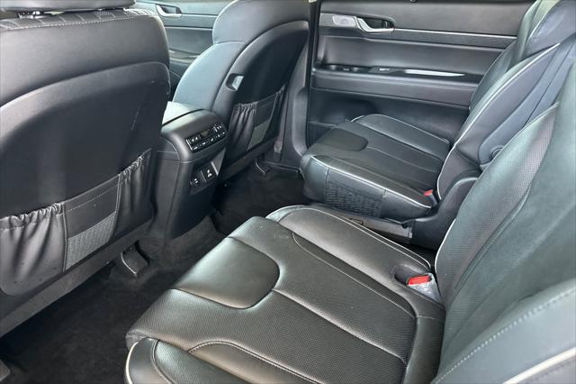 used 2024 Hyundai Palisade car, priced at $39,895