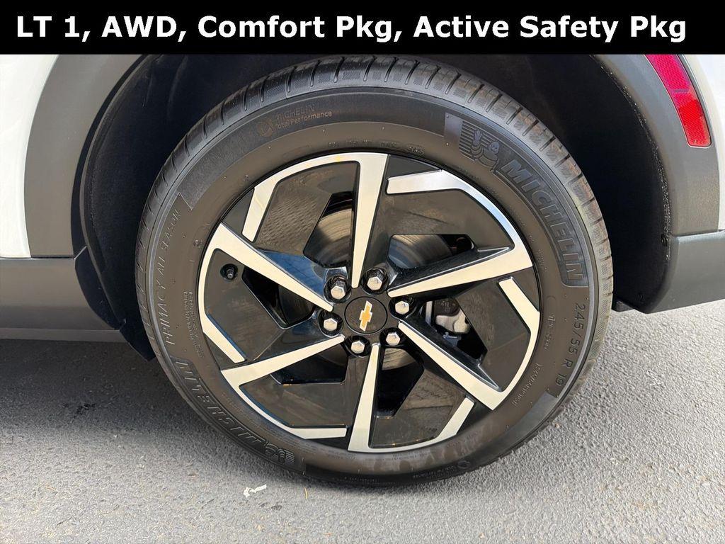 new 2026 Chevrolet Equinox EV car, priced at $39,354