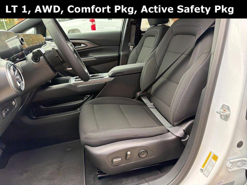 new 2026 Chevrolet Equinox EV car, priced at $39,354