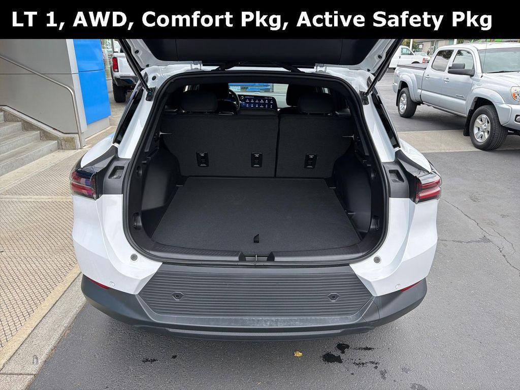 new 2026 Chevrolet Equinox EV car, priced at $39,354