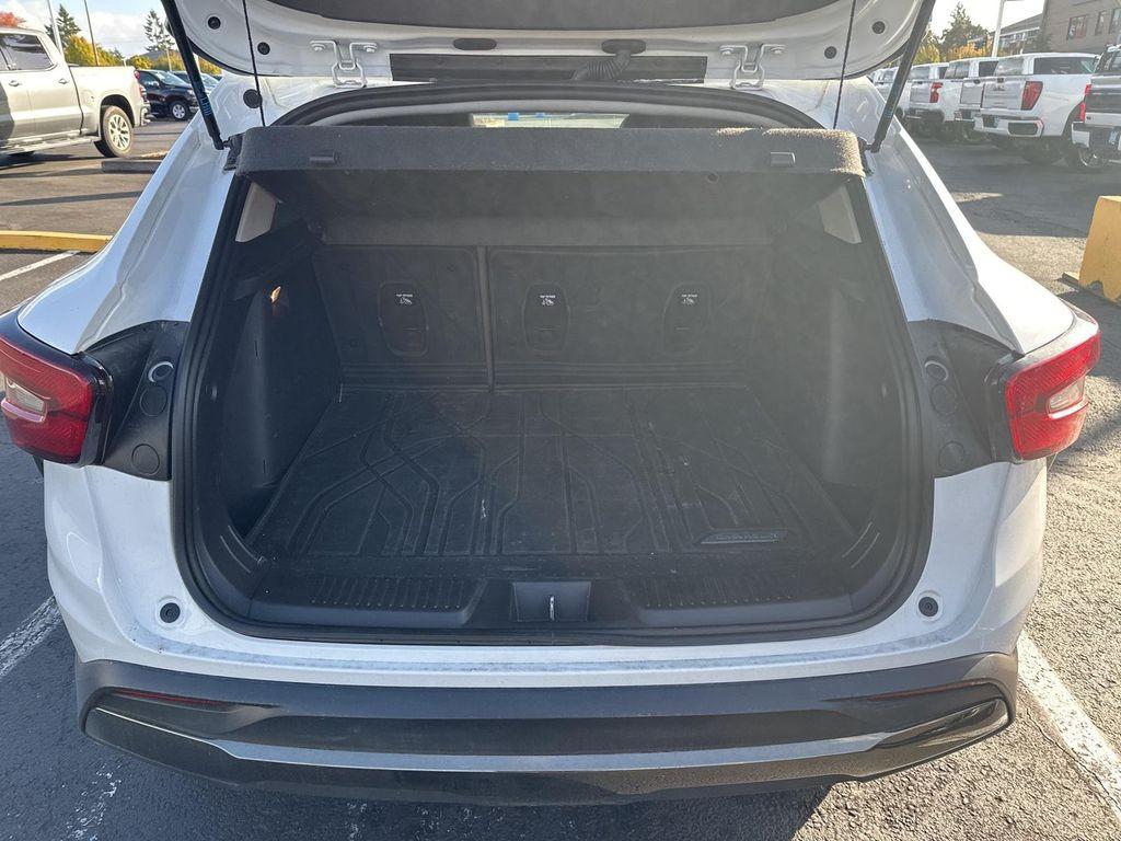 used 2024 Chevrolet Trax car, priced at $22,801