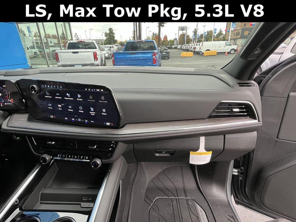 new 2025 Chevrolet Suburban car, priced at $66,241