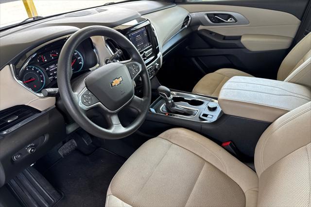 used 2022 Chevrolet Traverse car, priced at $27,495