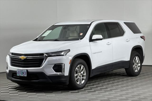 used 2022 Chevrolet Traverse car, priced at $27,495