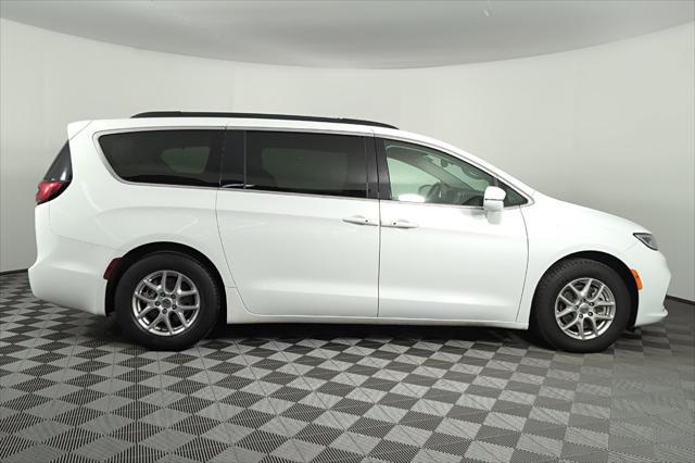 used 2022 Chrysler Pacifica car, priced at $21,687