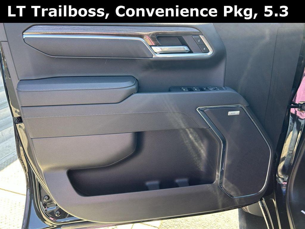 new 2025 Chevrolet Silverado 1500 car, priced at $57,187