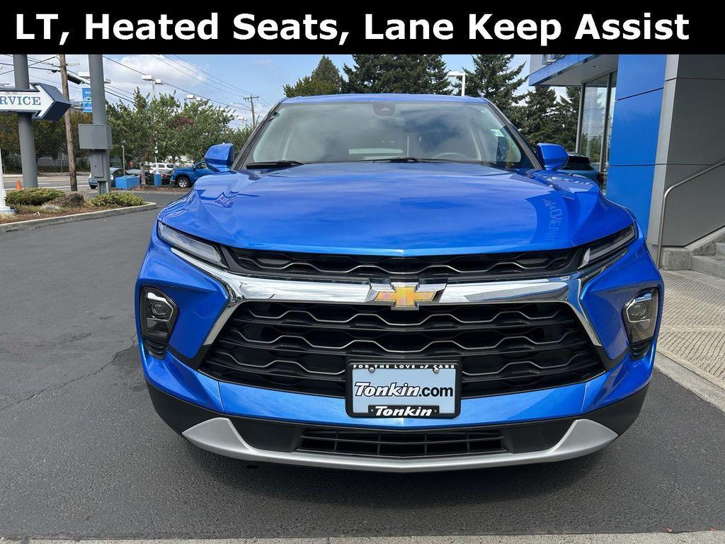 new 2025 Chevrolet Blazer car, priced at $33,946