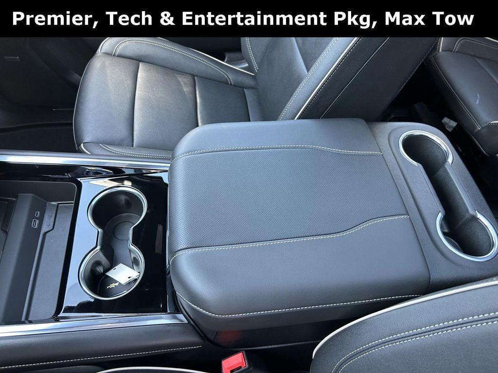 new 2025 Chevrolet Tahoe car, priced at $86,625