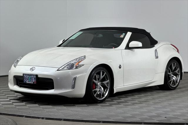 used 2014 Nissan 370Z car, priced at $17,987