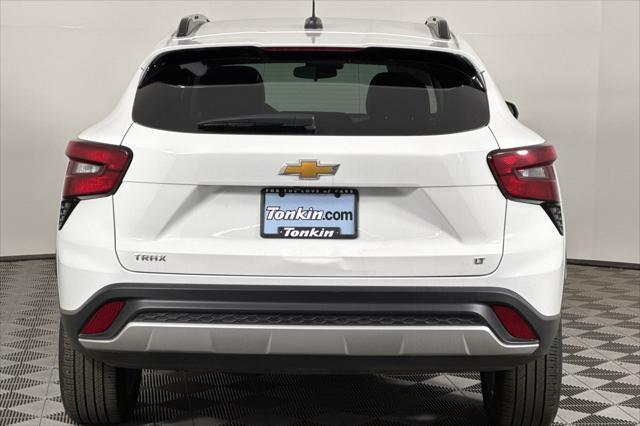 used 2024 Chevrolet Trax car, priced at $18,987