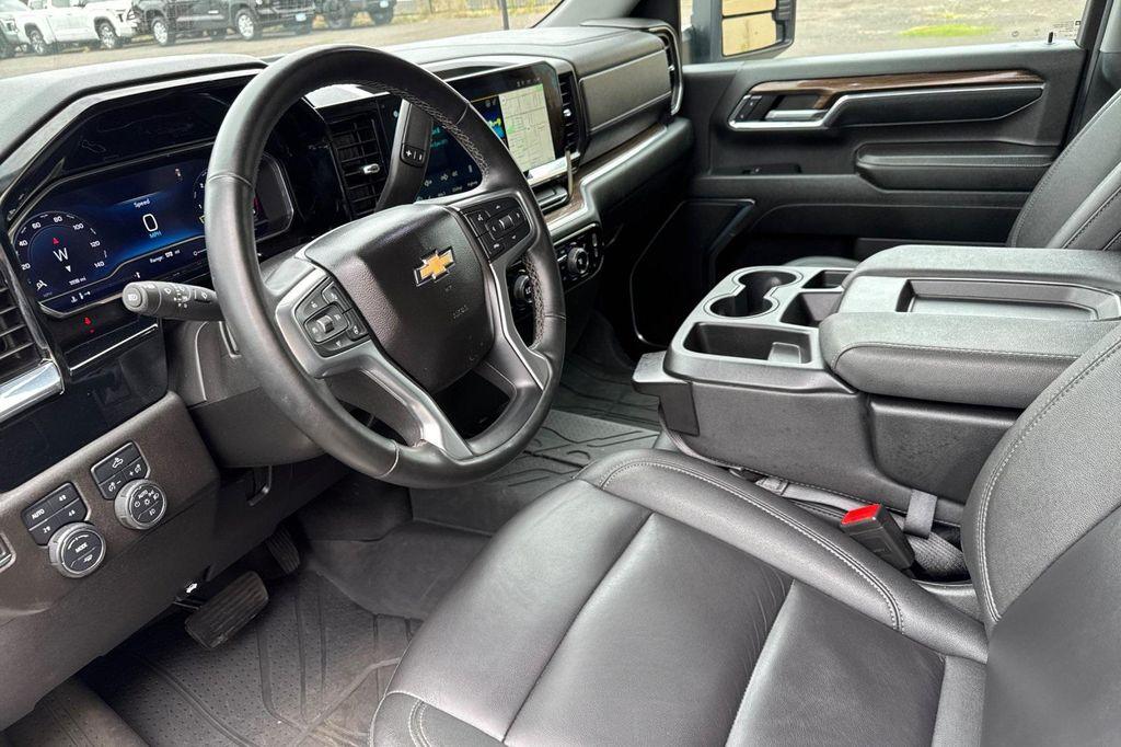 used 2024 Chevrolet Silverado 3500 car, priced at $60,198