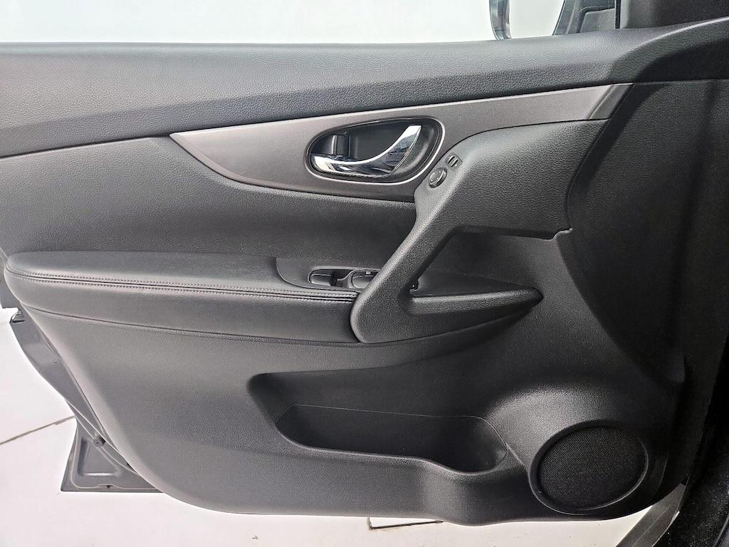 used 2016 Nissan Rogue car, priced at $13,998