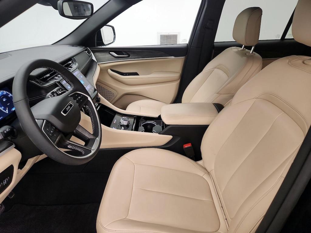 used 2023 Jeep Grand Cherokee car, priced at $34,998