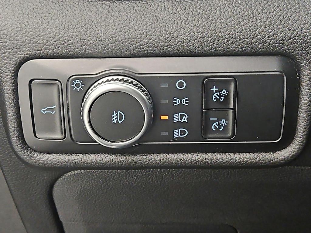 used 2023 Ford Explorer car, priced at $30,998