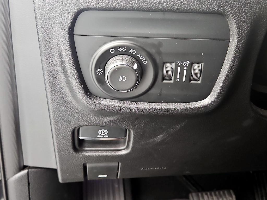 used 2023 Jeep Grand Cherokee car, priced at $29,998