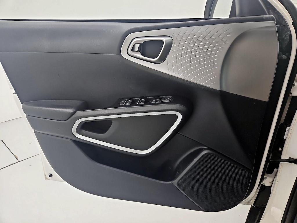 used 2021 Kia Soul car, priced at $16,998