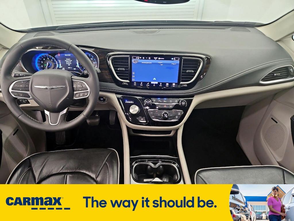 used 2022 Chrysler Pacifica car, priced at $27,998