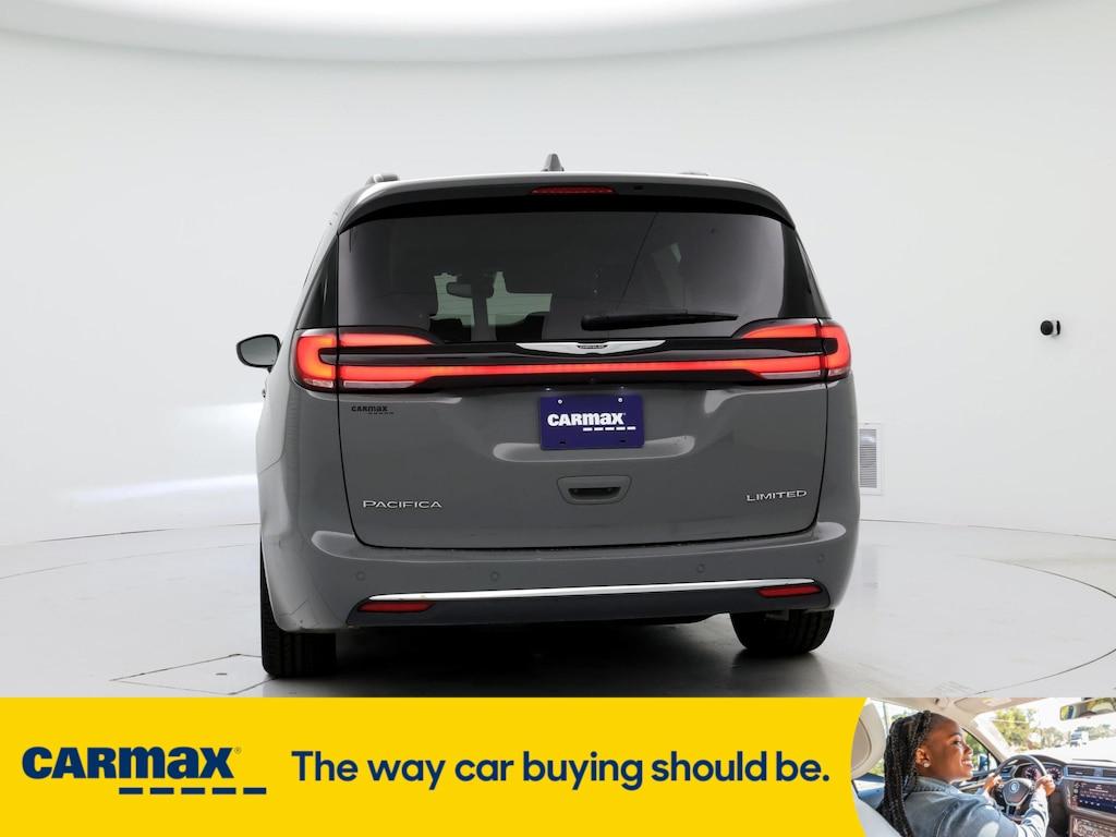 used 2022 Chrysler Pacifica car, priced at $27,998