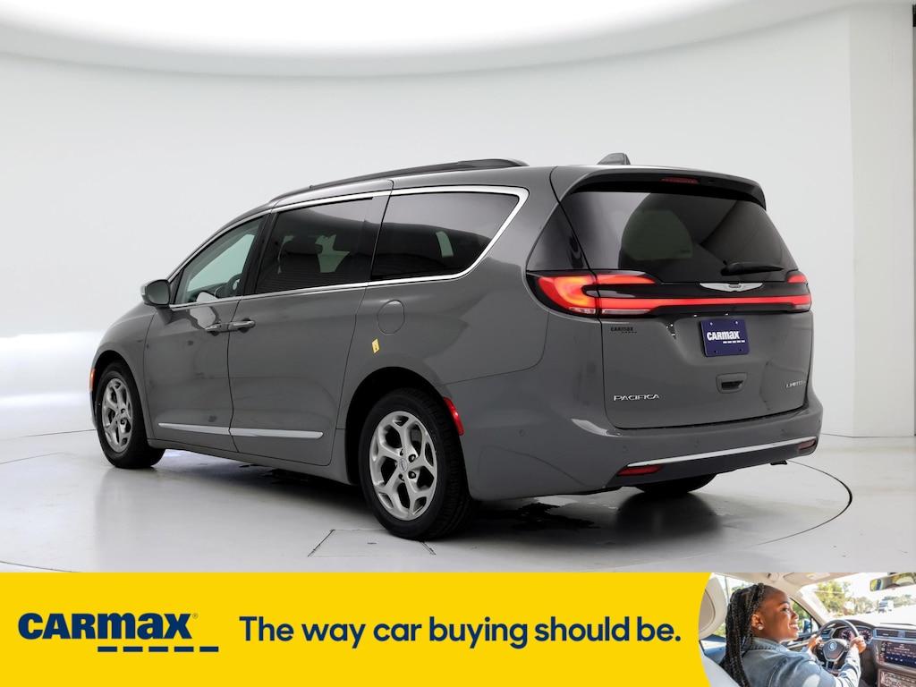 used 2022 Chrysler Pacifica car, priced at $27,998
