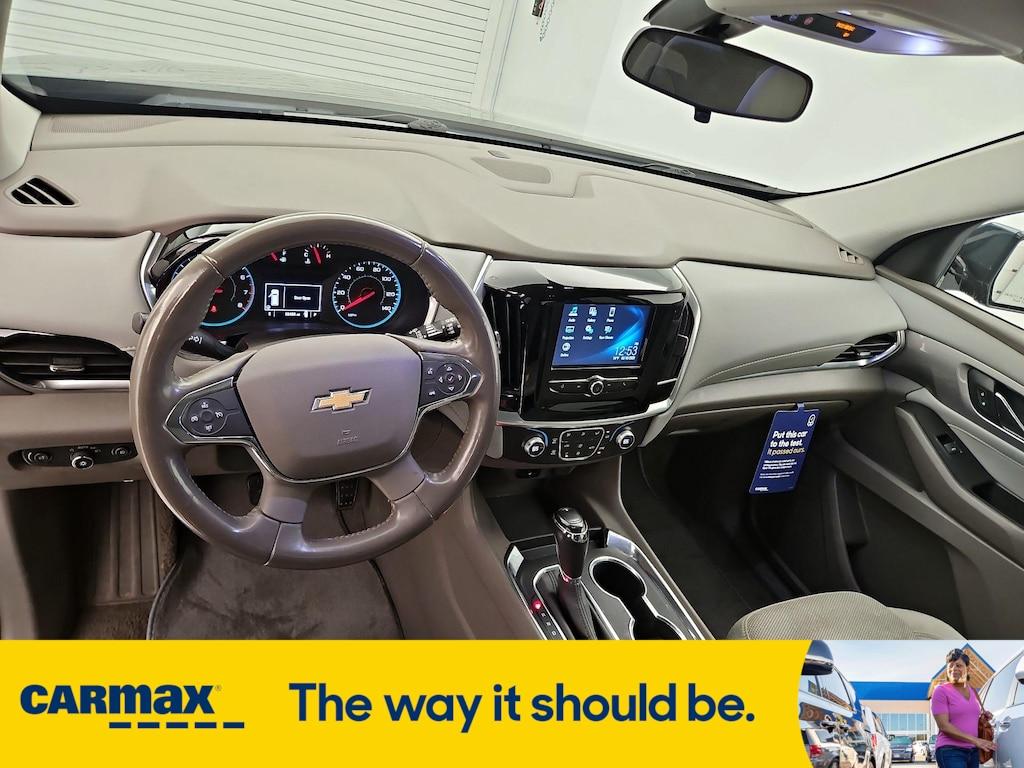 used 2019 Chevrolet Traverse car, priced at $23,998