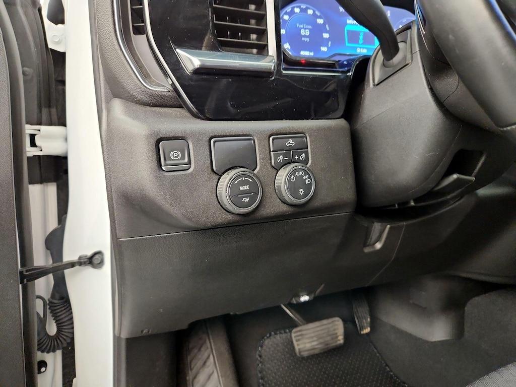 used 2024 Chevrolet Silverado 1500 car, priced at $34,998