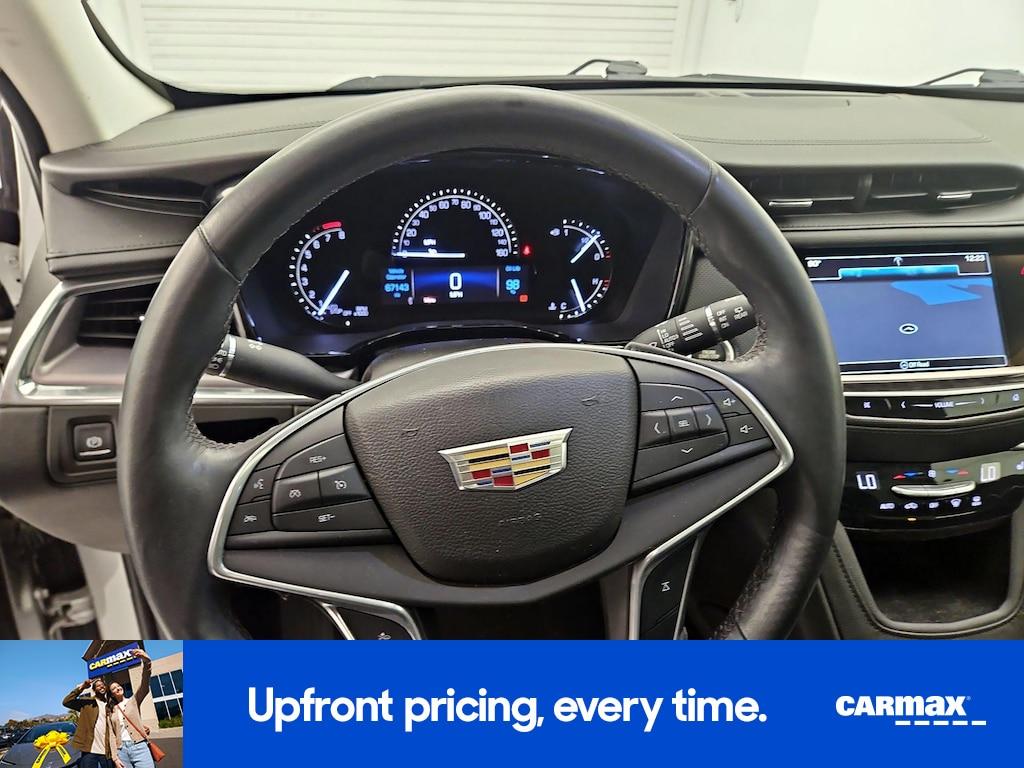 used 2017 Cadillac XT5 car, priced at $20,998