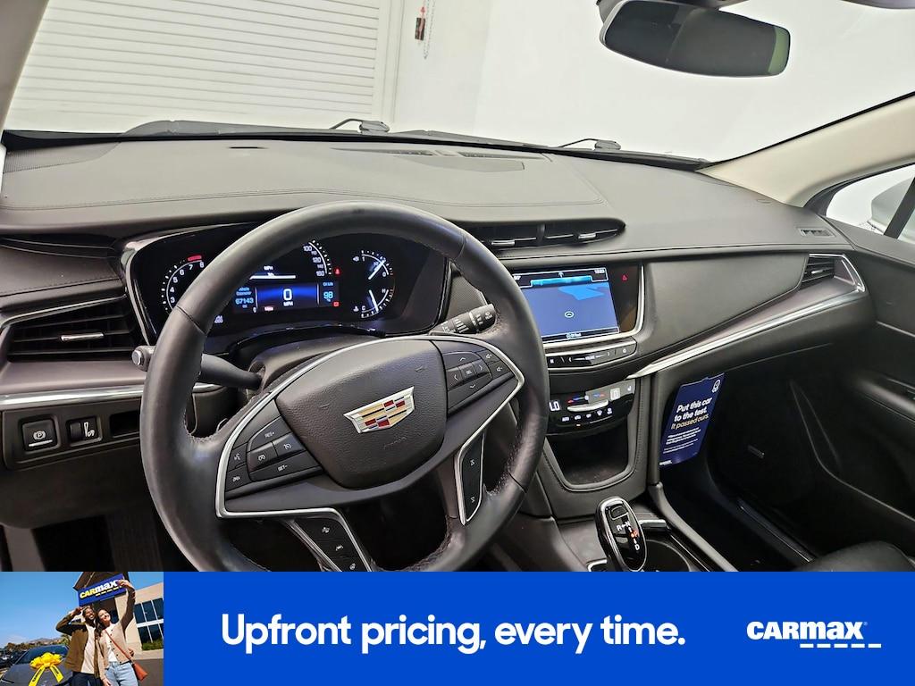 used 2017 Cadillac XT5 car, priced at $20,998