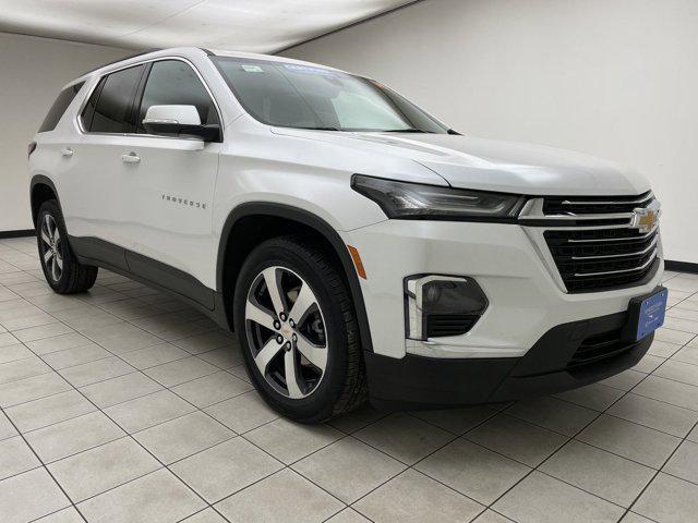 used 2022 Chevrolet Traverse car, priced at $33,131