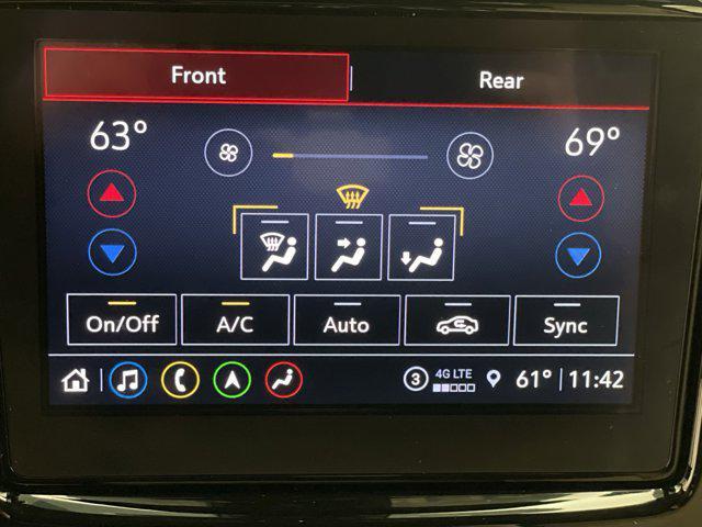 used 2022 Chevrolet Traverse car, priced at $38,533