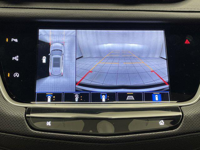 new 2025 Cadillac XT5 car, priced at $58,685