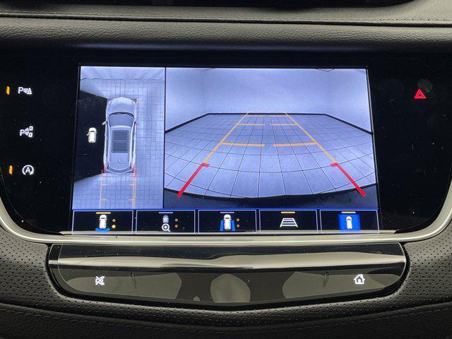 new 2025 Cadillac XT5 car, priced at $58,685