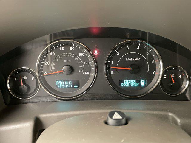 used 2006 Jeep Commander car, priced at $6,800