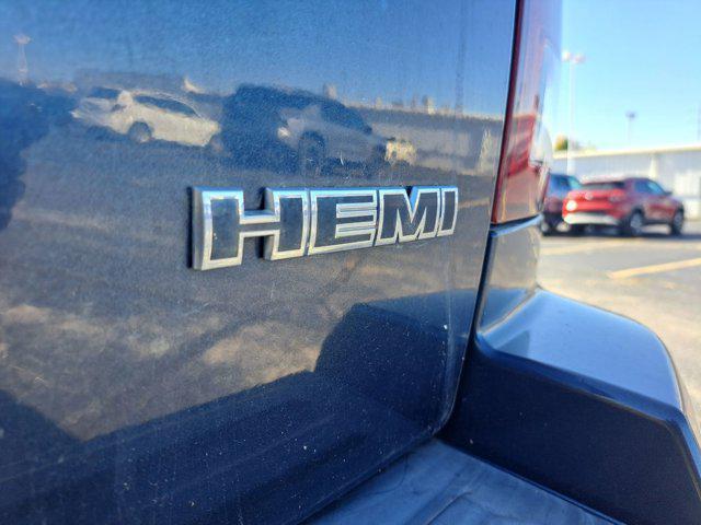 used 2010 Jeep Grand Cherokee car, priced at $6,000