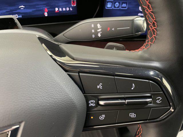 used 2024 Chevrolet Traverse car, priced at $50,726