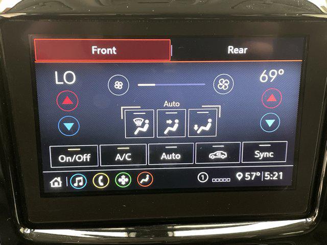 used 2021 Chevrolet Traverse car, priced at $29,098