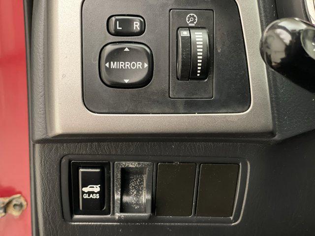 used 2007 Pontiac Vibe car, priced at $6,900