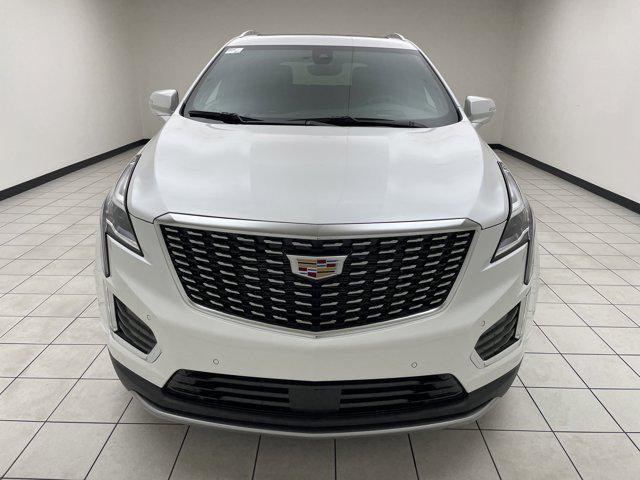 new 2026 Cadillac XT5 car, priced at $61,695