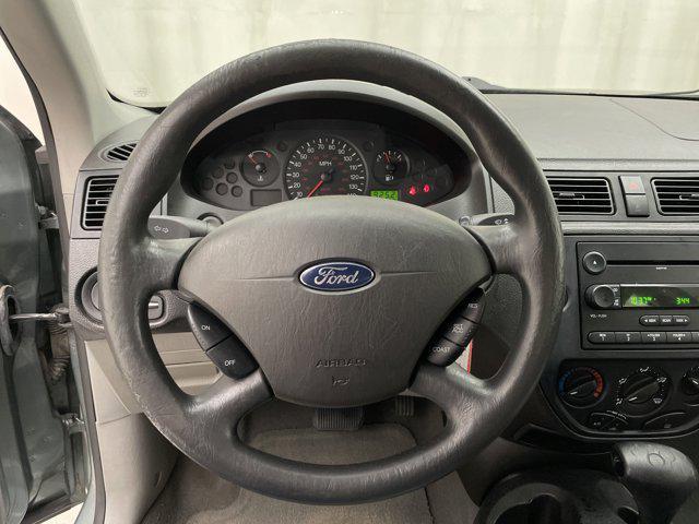 used 2006 Ford Focus car, priced at $3,900