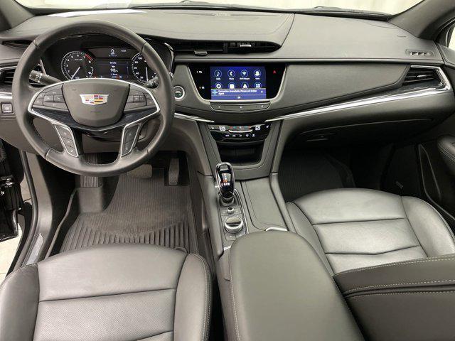 used 2021 Cadillac XT5 car, priced at $31,672