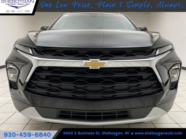 new 2025 Chevrolet Blazer car, priced at $39,910