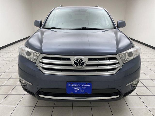 used 2012 Toyota Highlander car, priced at $11,997