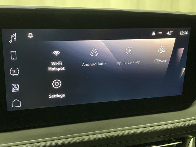 used 2024 Buick Envista car, priced at $24,248